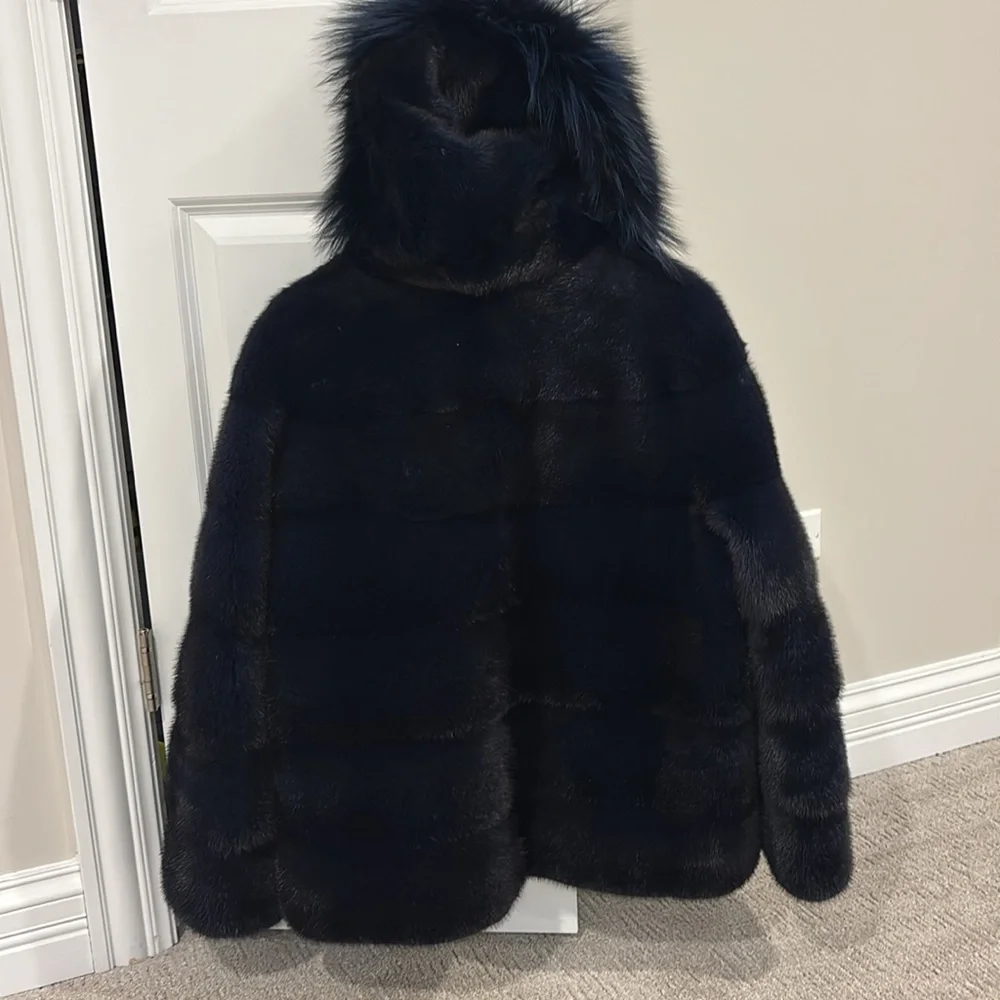 Mink Jacket - Picture 2 of 8